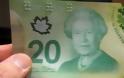 Καναδάς: Ένα λάθος φύλλο θέτει σε αμφισβήτηση τα νέα πλαστικά νομίσματα