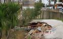 Πρέβεζα: Ξεχείλισε παραπόταμος στον Λούρο - Έπεσε ο δρόμος και υπό κατάρρευση τοιχίο στον Μύτικα - Φωτογραφία 4