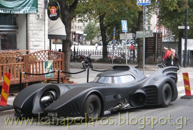 Σουηδός έφτιαξε το αυτοκίνητο του Batman ξοδεύοντας 1 εκατομμύριο δολάρια! Δείτε φωτογραφίες και βίντεο - Φωτογραφία 1