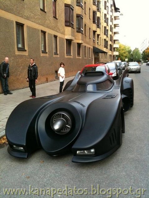 Σουηδός έφτιαξε το αυτοκίνητο του Batman ξοδεύοντας 1 εκατομμύριο δολάρια! Δείτε φωτογραφίες και βίντεο - Φωτογραφία 2