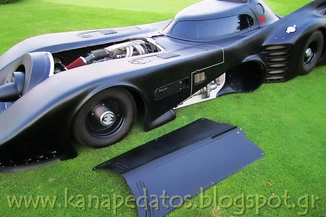 Σουηδός έφτιαξε το αυτοκίνητο του Batman ξοδεύοντας 1 εκατομμύριο δολάρια! Δείτε φωτογραφίες και βίντεο - Φωτογραφία 3