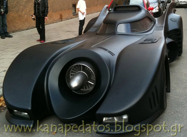Σουηδός έφτιαξε το αυτοκίνητο του Batman ξοδεύοντας 1 εκατομμύριο δολάρια! Δείτε φωτογραφίες και βίντεο - Φωτογραφία 6