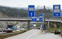 Καραμπόλα 8 αυτοκινήτων και ενός φορτηγού μετά από τούνελ στη Θεσσαλονίκη
