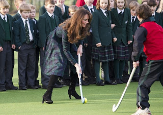 Δείτε τις Kate και Pippa Middleton ως μαθήτριες! - Φωτογραφία 1