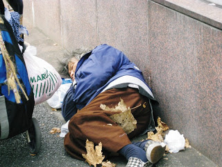 Ιαπωνία: Μειώνονται οι κοινωνικές παροχές για τους φτωχούς - Φωτογραφία 1