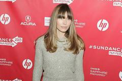 Jessica Biel, Julianne Moore, Naomi Watts, Rooney Mara: 4 Χειμώνιάτικα σύνολα που ξεχωρίσαμε