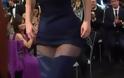 To αποκαλυπτικό ατύχημα της ηθοποιού στα SAG Awards - Σκίστηκε ..στη μέση το φόρεμά της! - Φωτογραφία 1