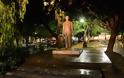 Πάτρα: Φωτίστηκε το άγαλμα του Ανδρέα Μιχαλακόπουλου - Φωτογραφία 3
