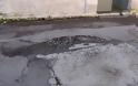 Γρεβενά: Επικίνδυνες τρύπες-παγίδες για πεζούς και οδηγούς σε κεντρικούς και όχι μόνο δρόμους της πόλης! - Φωτογραφία 15