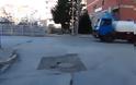 Γρεβενά: Επικίνδυνες τρύπες-παγίδες για πεζούς και οδηγούς σε κεντρικούς και όχι μόνο δρόμους της πόλης! - Φωτογραφία 3