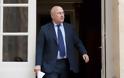 «Η Γαλλία είναι πλήρως χρεοκοπημένη» λέει ο... Γάλλος υπουργός Εργασίας