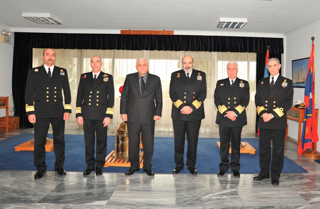 Επίσκεψη Υφυπουργού Εθνικής Άμυνας κ. Παναγιώτη Καράμπελα στο Αρχηγείο Στόλου, σε Μονάδες Επιφανείας του Πολεμικού Ναυτικού και στο Ναύσταθμο Σαλαμίνας - Φωτογραφία 1