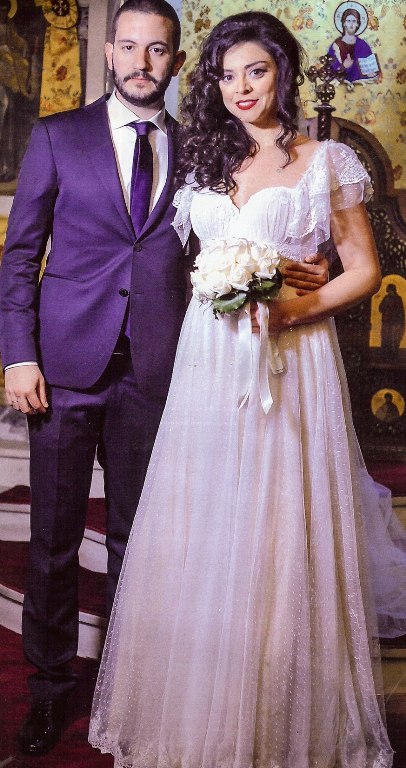 ΔΕΙΤΕ: Πλούσιο φωτογραφικό υλικό από το συγκινητικό γάμο της Δήμητρας Στογιάννη! - Φωτογραφία 3