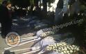 Πλήθος κόσμου και στελέχη της Χρυσής Αυγής στην κηδεία Ντερτιλή - Φωτογραφία 3