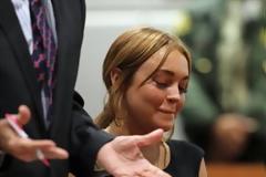 Η Lindsay Lohan με Louboutin στο δικαστήριο
