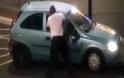 Αστυνομικός επιτίθεται σε οδηγό και τον γρονθοκοπεί