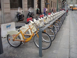 Δήμοι βάζουν σε λειτουργία σταθμούς ενοικίασης κοινόχρηστων ποδηλάτων - Φωτογραφία 1