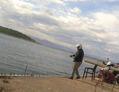 Κορυφαία φώτο: Ο Έλληνας ψαράς που σαρώνει στο Facebook - Φωτογραφία 2