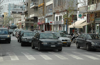 Αναγνώστης διαμαρτύρεται για το πρόβλημα στάθμευσης στη Θεσσαλονίκη - Φωτογραφία 1