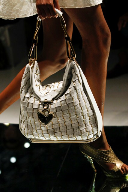 Fashion trend: Day bag για τον ώμο - Φωτογραφία 6