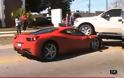 ΔΕΙΤΕ: Το θηριώδες Ford-150 καβαλάει μια Ferrari 458 Italia...