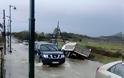 Αγρίνιο: Παρασύρθηκαν οχήματα από τα ορμητικά νερά - Δείτε φωτο - Φωτογραφία 4