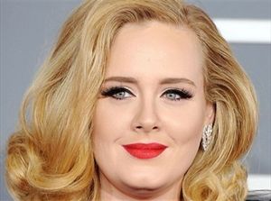Η Adele κερδίζει 48.500 ευρώ την ημέρα - Φωτογραφία 1