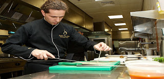 Ο Ηλείος Executive Chef του Costa Navarino Δόξης Μπεκρής - Φωτογραφία 1