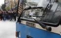 Πάτρα: Σύγκρουση λεωφορείου με αυτοκίνητο στην οδό Κορίνθου