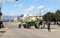 Ξεκίνησαν τους αποκλεισμούς οι αγρότες στο Αγρίνιο - Φωτογραφία 2