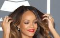 Rihanna- Chris Brown: οι φήμες για κρυφό αρραβώνα δίνουν και παίρνουν  / - Φωτογραφία 6