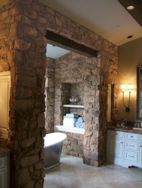 34 Υπέροχες ιδέες σχεδιασμού μπάνιου από φυσική πέτρα για το σπίτι σας - Φωτογραφία 13