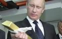 Οι άλλοι τυπώνουν χρήμα, ο Πούτιν αγοράζει χρυσό