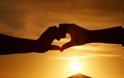 Έρευνα: Οι καρδιές των ερωτευμένων χτυπούν στον ίδιο ρυθμό!