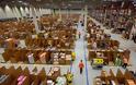 Η Amazon έβαζε νεοναζί να εκφοβίζουν τους υπαλλήλους της