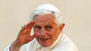 Θα εγκαταλείψει τα εγκόσμια ο Πάπας Βενέδικτος μετά το τέλος της θητείας του! - Φωτογραφία 1