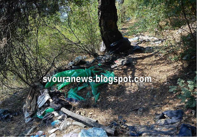 Σκουπίδια, μπάζα και ρούχα διάσπαρτα στο ζωογόνο δασύλλιο της Καλλιθέας - Φωτογραφία 18