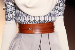 Fashion trend: «Δέστε» τις ζώνες σας