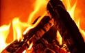 Αχαΐα: Από αναμμένο τζάκι η πυρκαγιά σε σπίτι στον Κάνδαλο με θύμα ηλικιωμένη