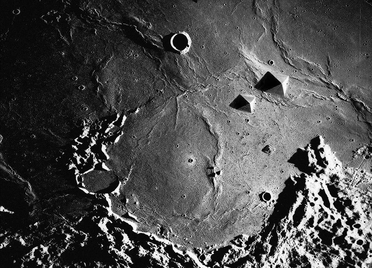 Φωτογραφίες από αρχαίο πολιτισμό στην Σελήνη δημοσίευσε πρώην στέλεχος της NASA - Φωτογραφία 5