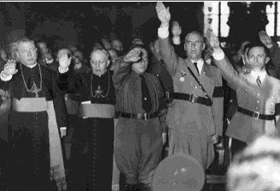 H παραίτηση του Πάπα έφερε στην επιφάνεια το ναζιστικό παρελθόν του - Φωτογραφία 3