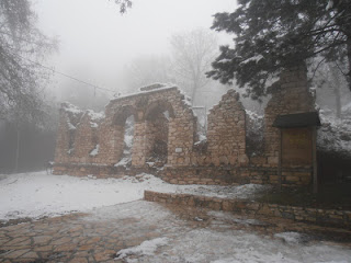 Πανέμορφες φωτογραφίες από το χιονισμένο Παλιό Κωσταράζι Καστοριάς! - Φωτογραφία 1