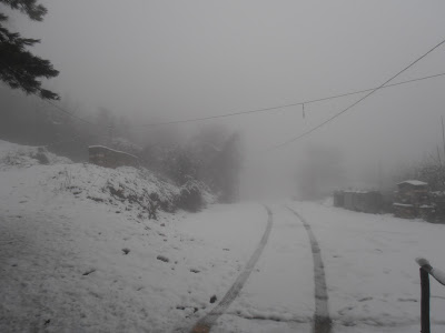 Πανέμορφες φωτογραφίες από το χιονισμένο Παλιό Κωσταράζι Καστοριάς! - Φωτογραφία 4