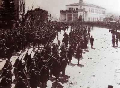 100 χρόνια ελεύθερα Γιάννενα! Σπάνιες φωτογραφίες από τις μάχες του 1913 και την είσοδο του Ελληνικού στρατού στην πόλη - Φωτογραφία 5