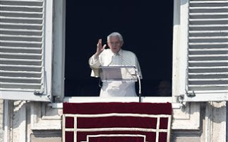 Επισπεύδει τις διαδικασίες για το διάδοχό του ο Πάπας - Φωτογραφία 1
