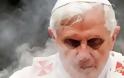 VatiLeaks: Μυστικές ομάδες, όργια και δωροδοκίες πίσω από την παραίτηση του Πάπα
