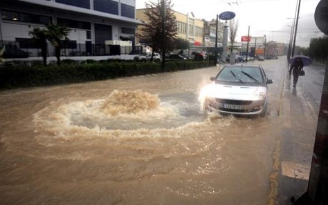 Eικόνες από την Αθήνα αυτή την ώρα - Φωτογραφία 2