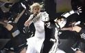 Brit Awards 2013: Όλα όσα έγιναν στην απονομή και οι νικητές της βραδιάς! Φωτογραφίες - Φωτογραφία 10