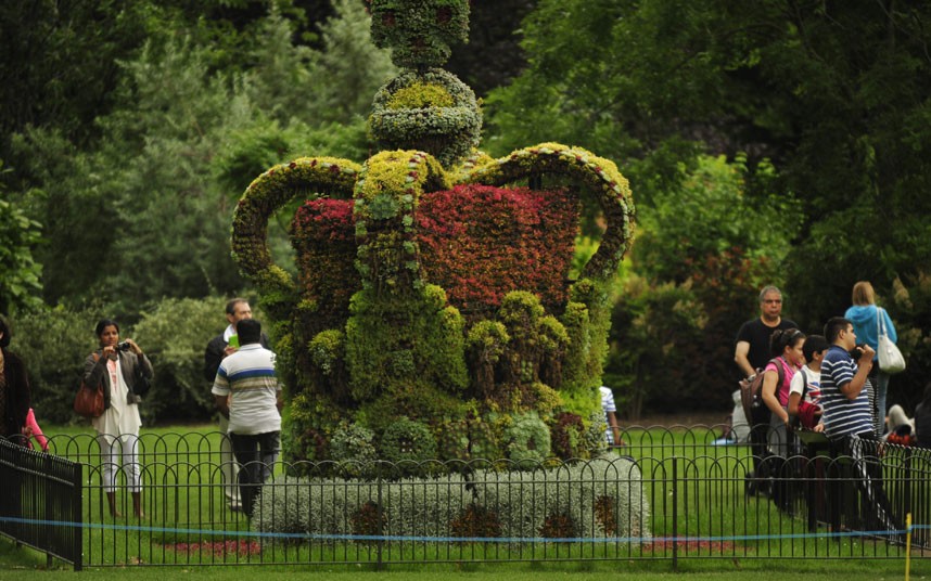 ΔΕΙΤΕ: Φράχτες και θάμνοι για χάζεμα! - Φωτογραφία 3