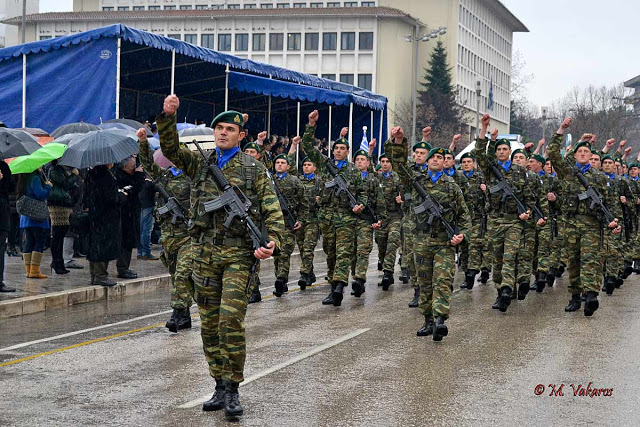 Παρέλαση τμημάτων Ενόπλων Δυνάμεων και Σωμάτων Ασφαλείας για την 100η επέτειο απελευθέρωσης της πόλης των Ιωαννίνων - Φωτογραφία 8